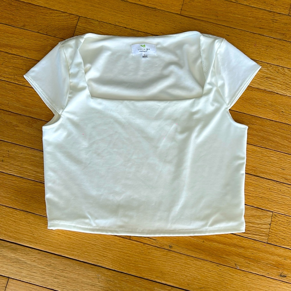Cropped White Top